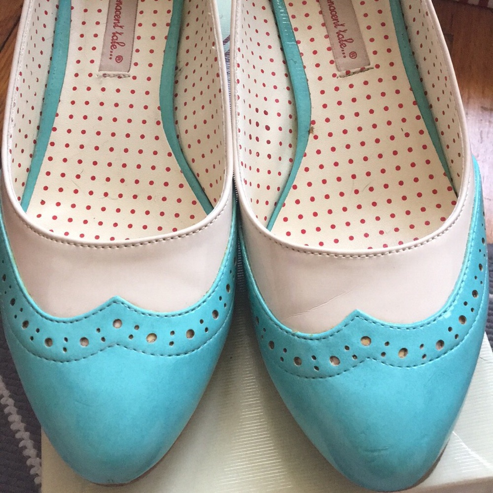 B.A.I.T. Ida Pumps Precious Blue